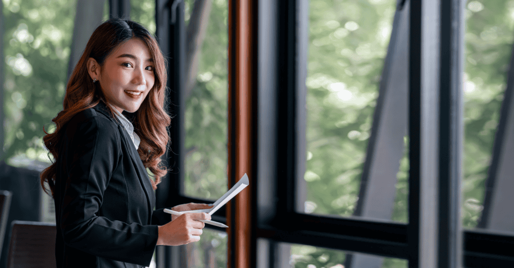 職場新鮮人有大量機會用到英文(圖片來源:Adobe stock image)
