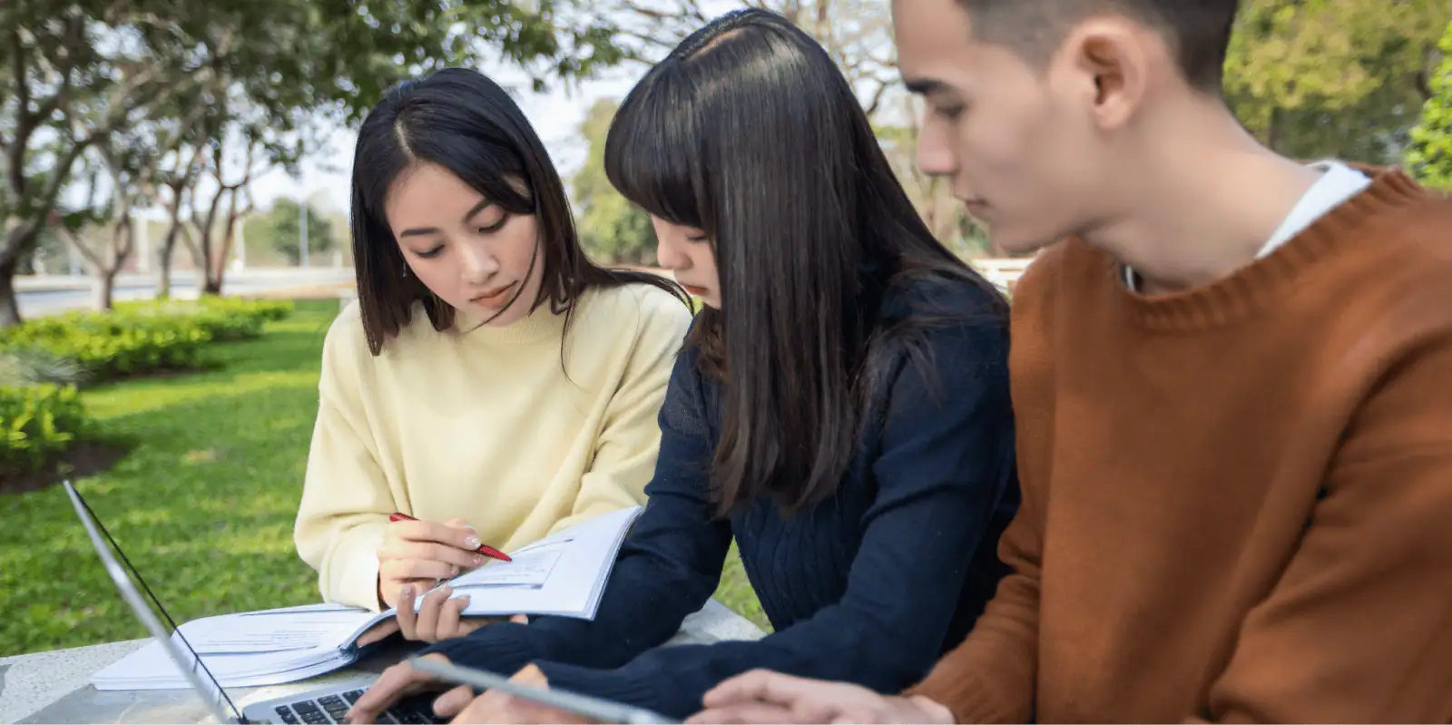成人英文補習班 Dcard 最推薦的黑馬Afterwork（圖片來源：Adobe stock image）