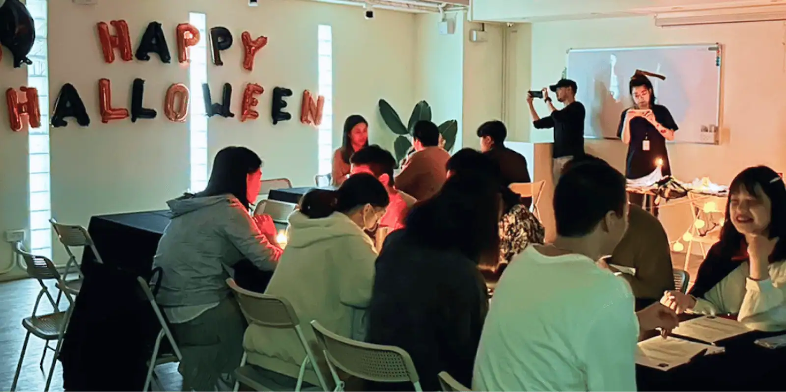 成人英文補習班Dcard 社群互動與英語沉浸環境（圖片來源：Afterwork 官網）